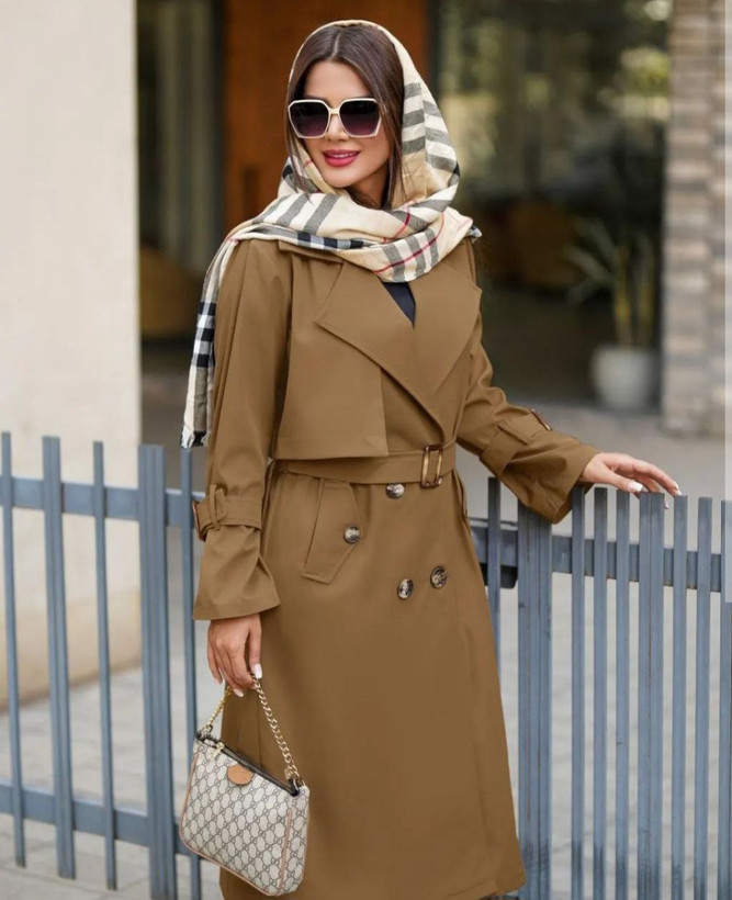 ترنجکت یا بارونی بلند زنانه آستردار ژیله دار ضدآب