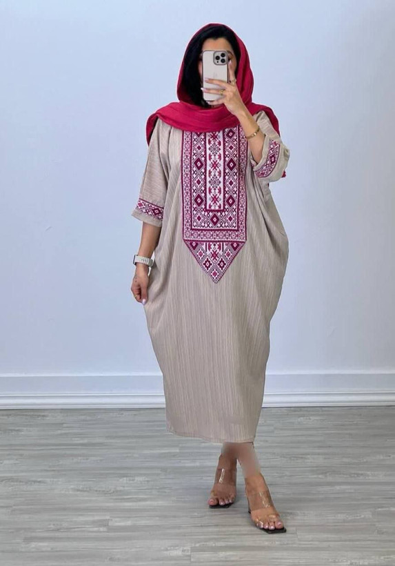 کفتان روی سینه کتیبه سنتی