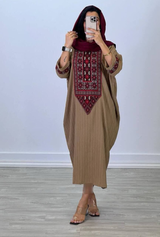 کفتان روی سینه کتیبه سنتی