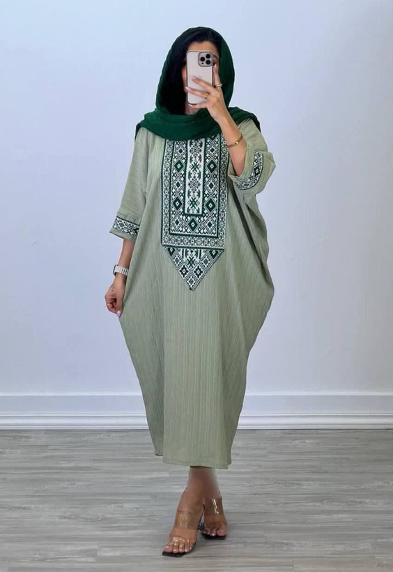کفتان روی سینه کتیبه سنتی