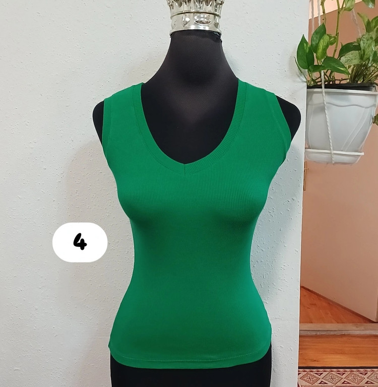 تاپ زنانه یقه هفت کبریتی گرم بالا