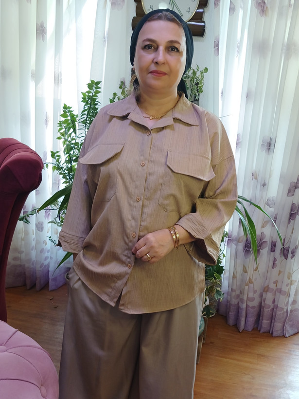 شومیززنانه باکسی جلودگمه یقه مردونه دوجیب آستین هشتی