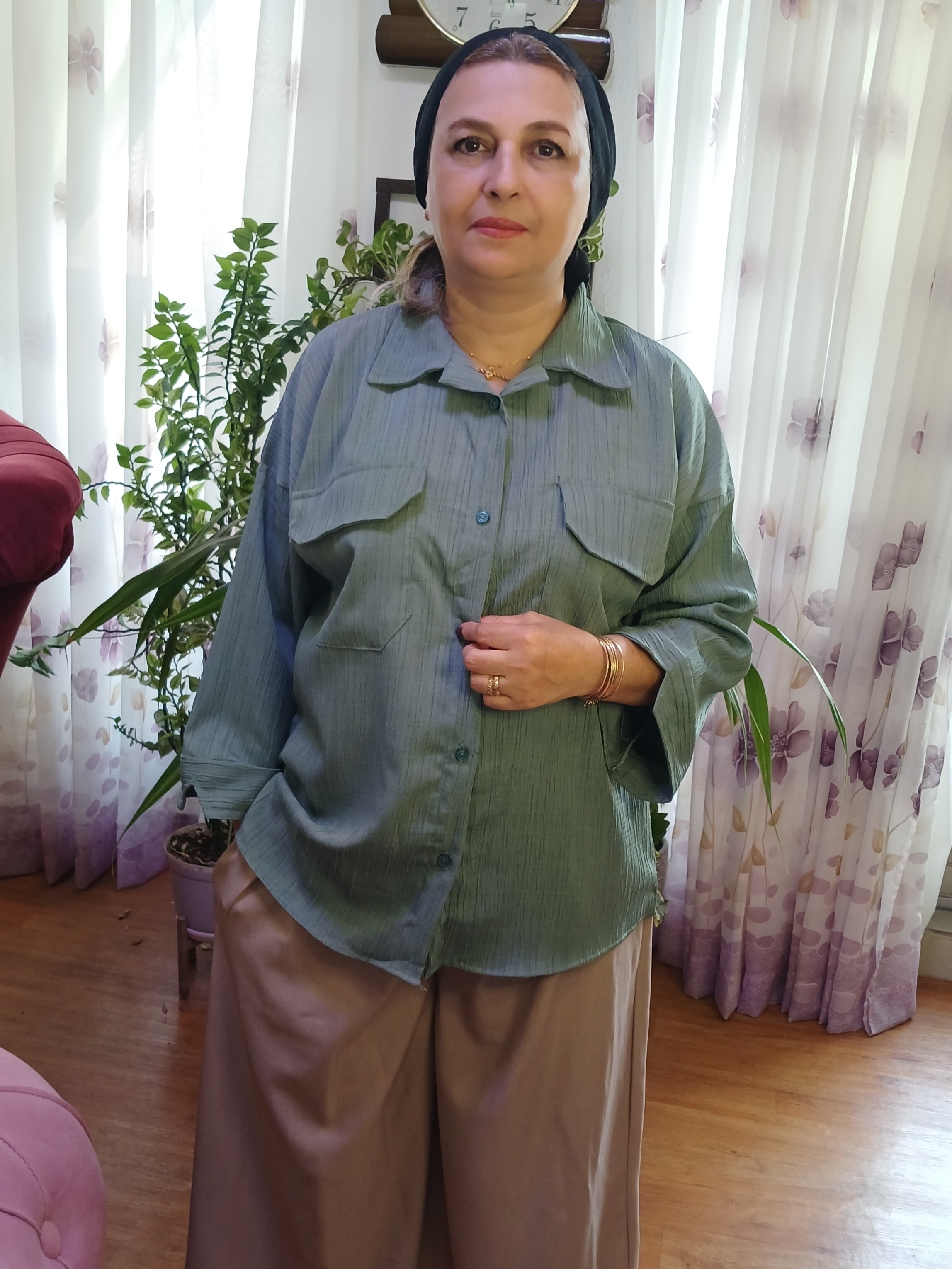 شومیززنانه باکسی جلودگمه یقه مردونه دوجیب آستین هشتی